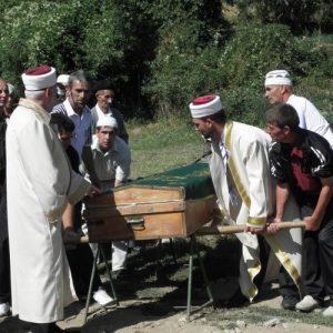 Погребението на загиналият Мустафа Кьосов